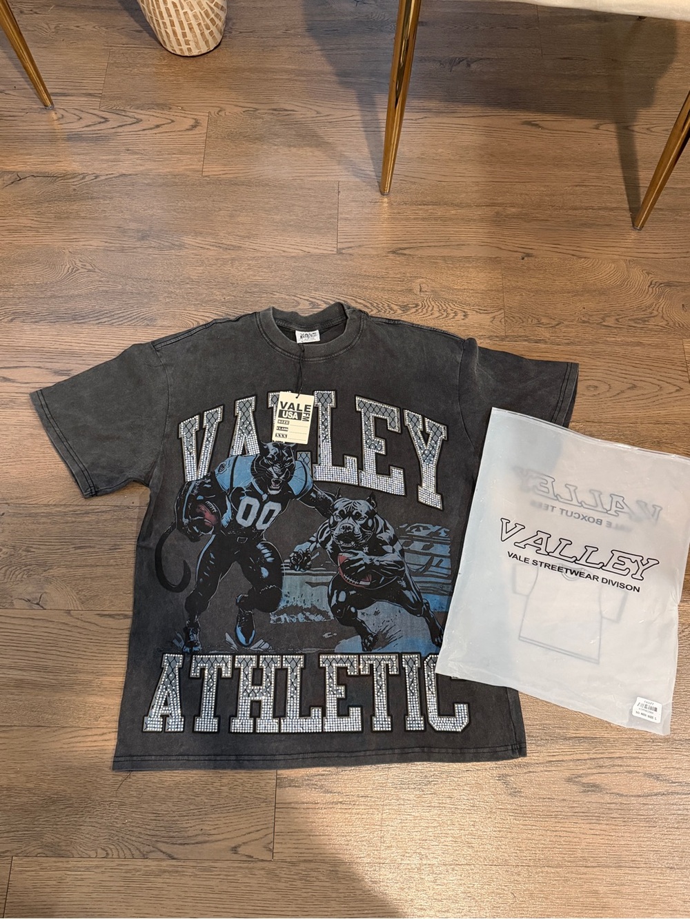 Athletic Black Graphic Short-Sleeve Tee